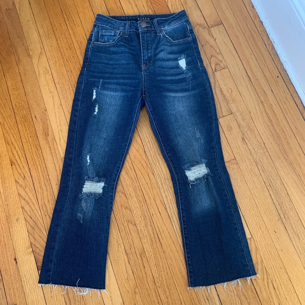 BRAND NEW HIGH WAISTED CROP JEANS